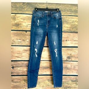 Like New SO Skinny Jeans
